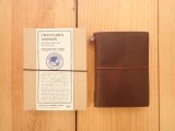 【ネコポスOK】　Traveler's Notebook/トラベラーズノート　パスポートサイズ　茶