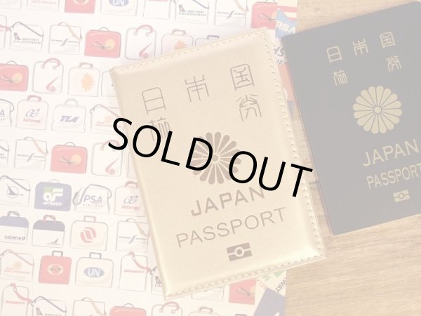 画像1: 【ネコポスOK】　パスポートカバー　JAPAN　ゴールド (1)