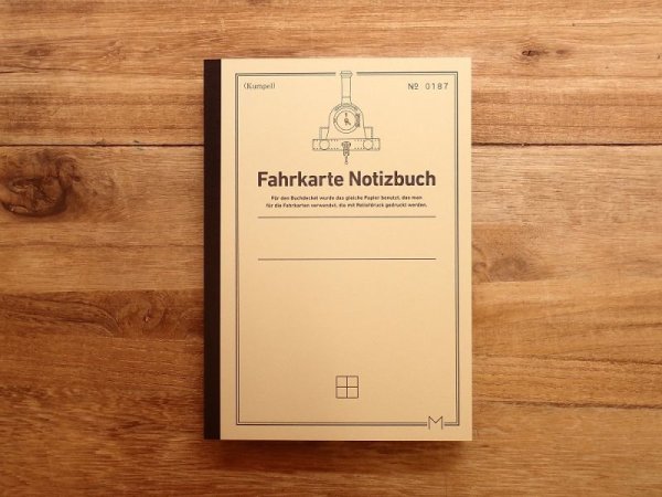 画像1: 【ネコポスOK】　Kumpel　Fahrkarte Notizbuch/ノート　B6　ブラック/方眼 (1)