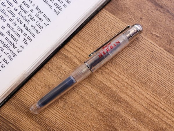 画像1: 【ネコポスOK】　J.HERBIN/エルバン　カートリッジインク用ペン (1)